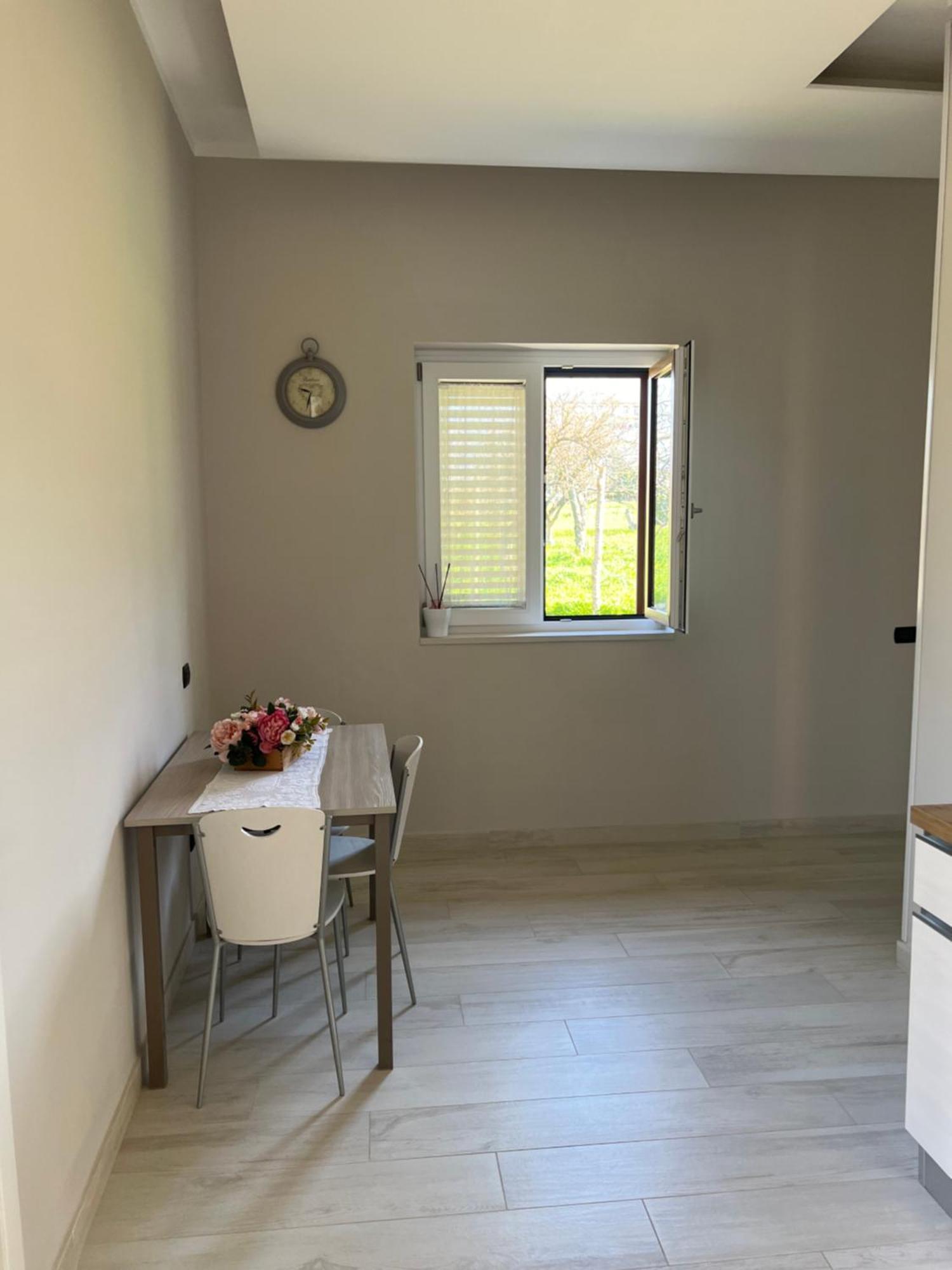 Brass Apartment Castellammare di Stabia Buitenkant foto