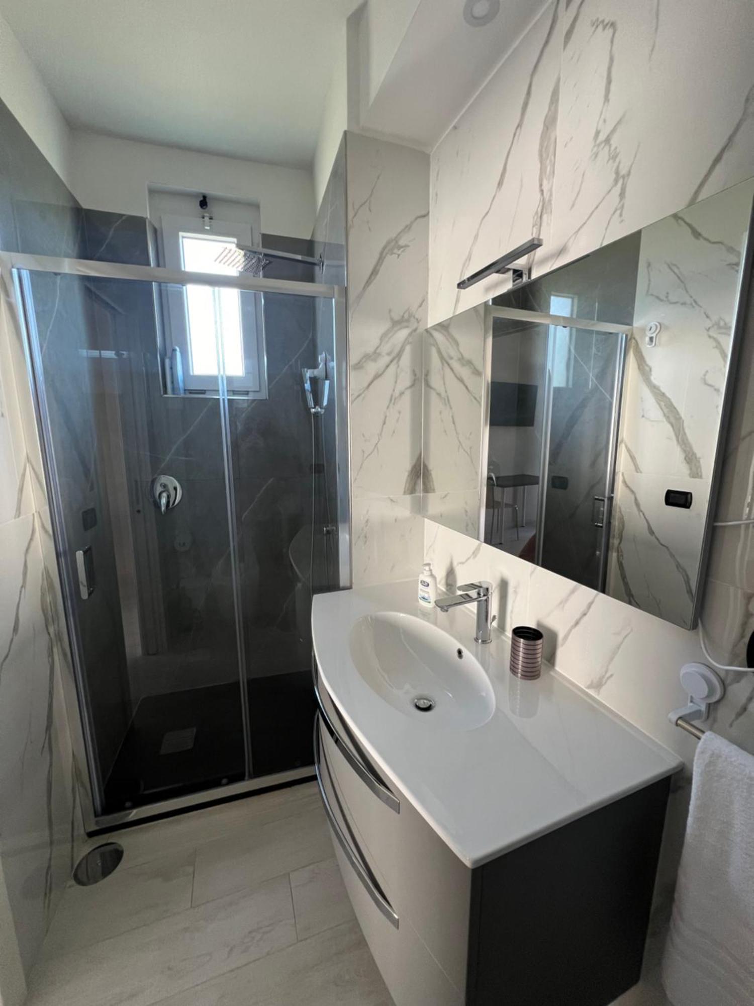 Brass Apartment Castellammare di Stabia Buitenkant foto