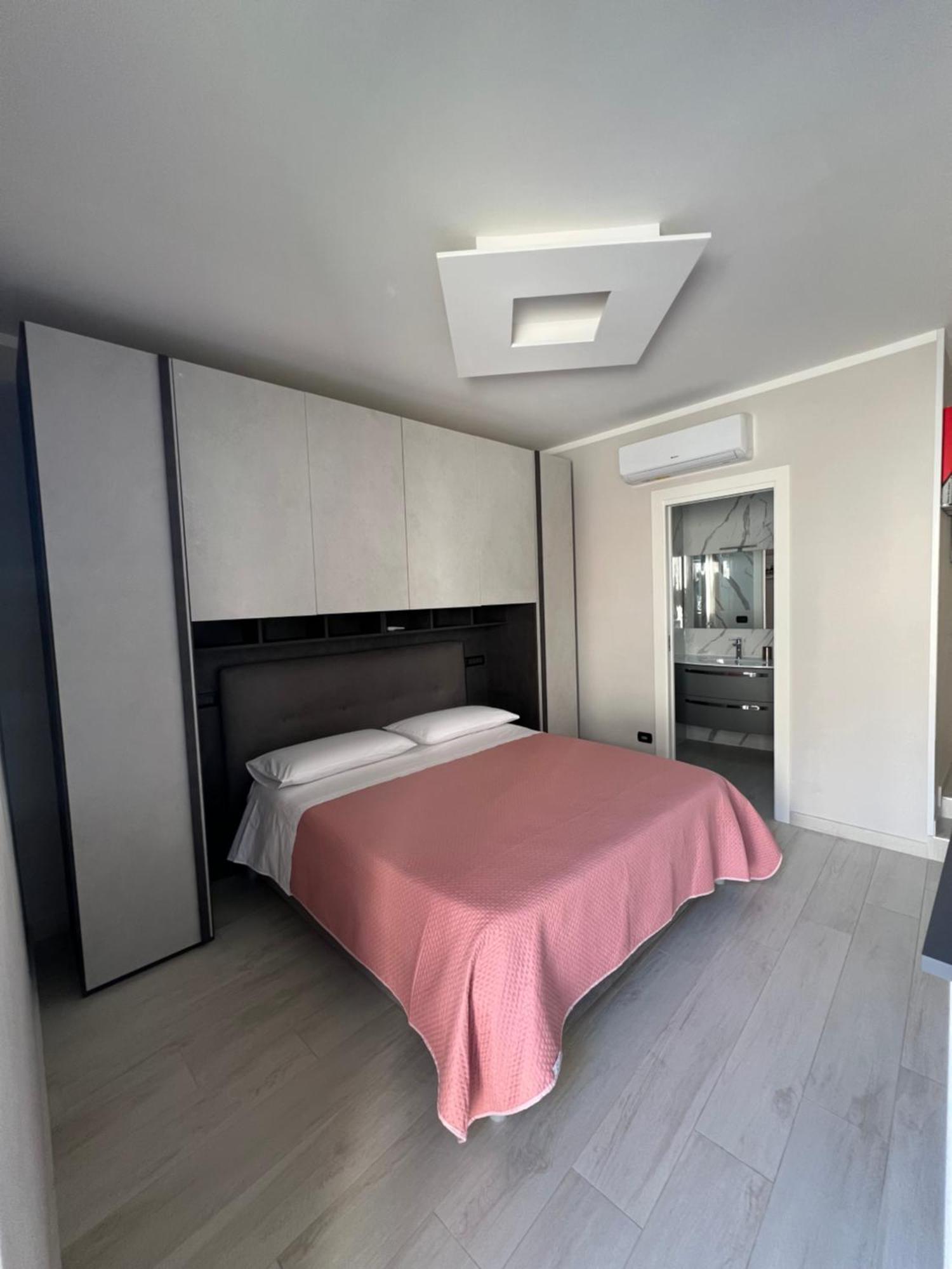 Brass Apartment Castellammare di Stabia Buitenkant foto